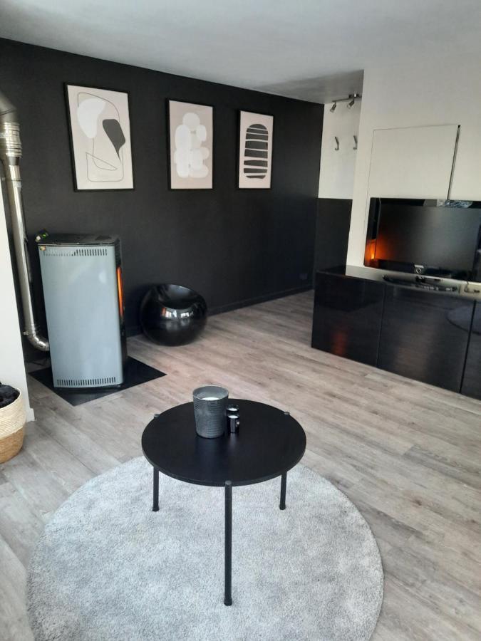 La Pinede - Charmante Maison De Village Hotton Ngoại thất bức ảnh